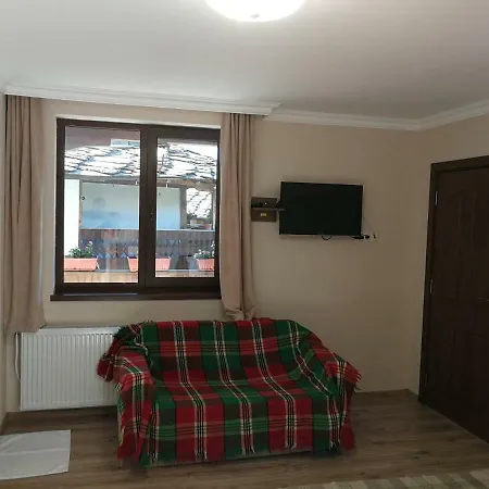 слънчевата къща Pensiune Kovaceviţa